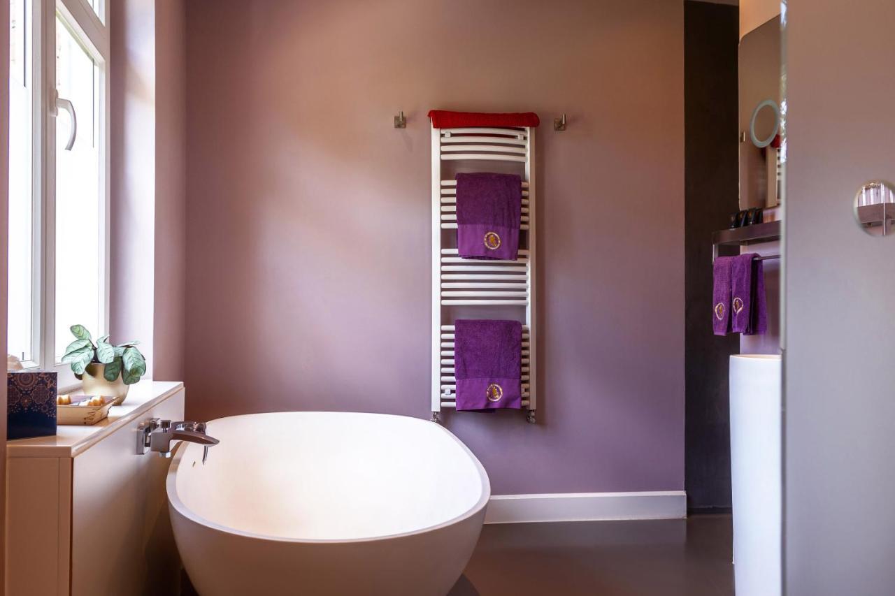 圣乔治住宿加早餐旅馆 布鲁日 外观 照片 A towel warmer